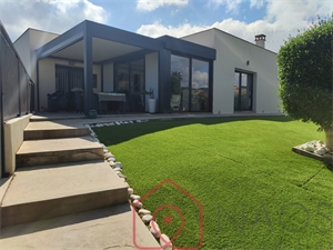villa à la vente -   11100  NARBONNE, surface 190 m2 vente villa - NAO8148637